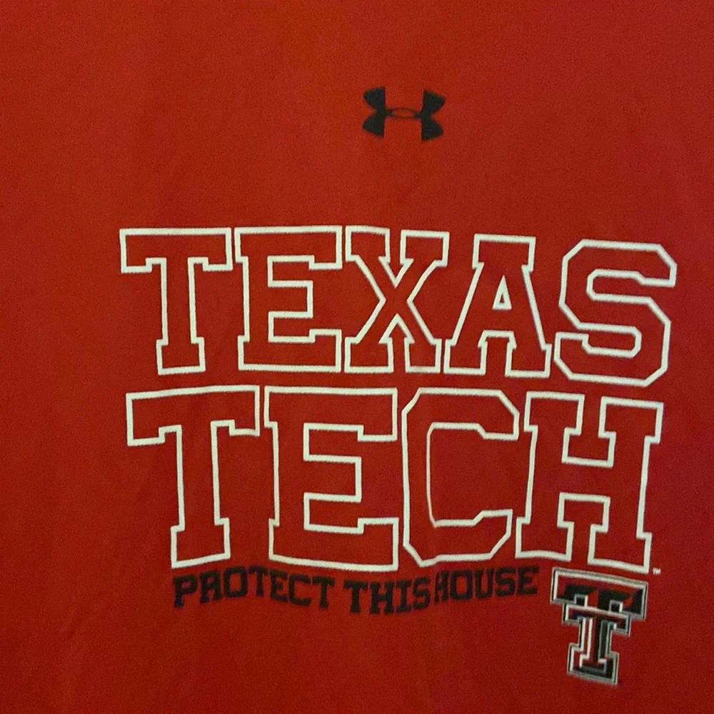 Under Armour Texas Tech Protect This House T-Shirt Size Men’s Large 🔥 - Picture 2 of 4